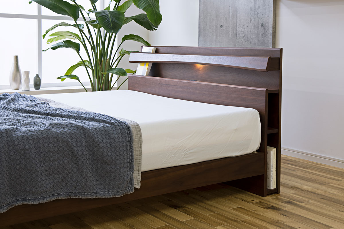 マニエ Ⅳ ベッドフレーム画像